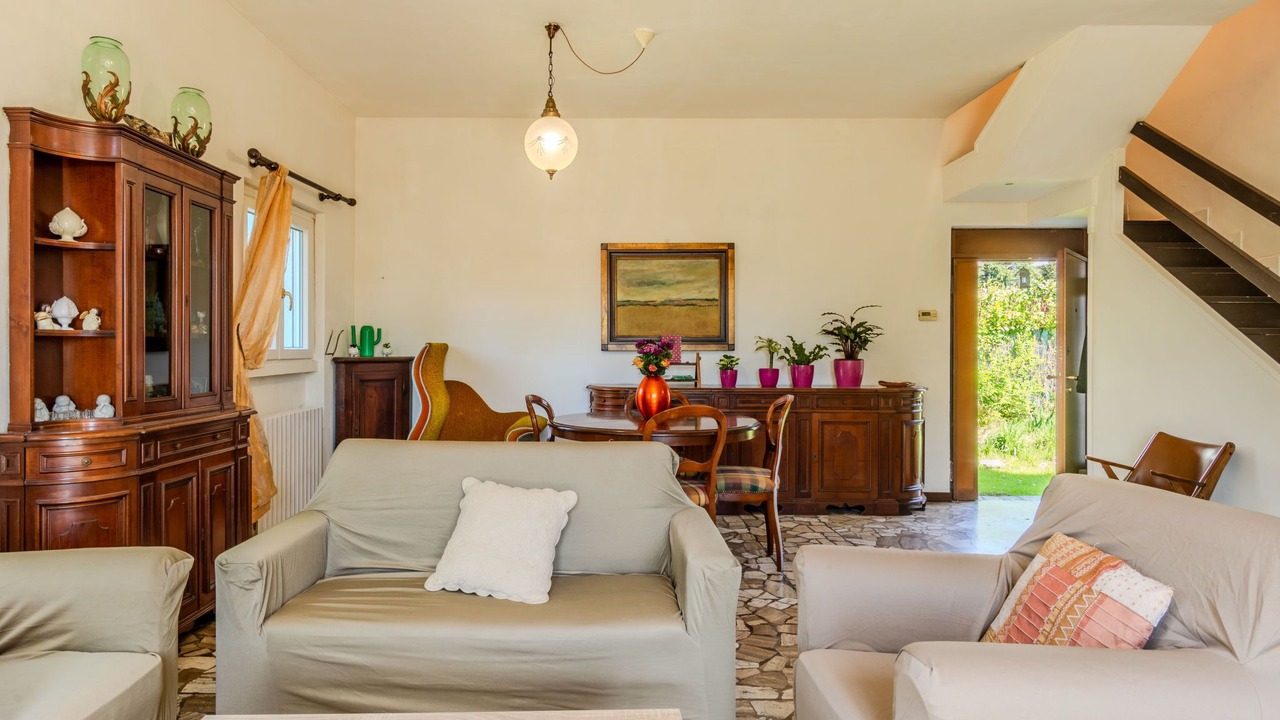 Photo of Livingroom in Lisanza