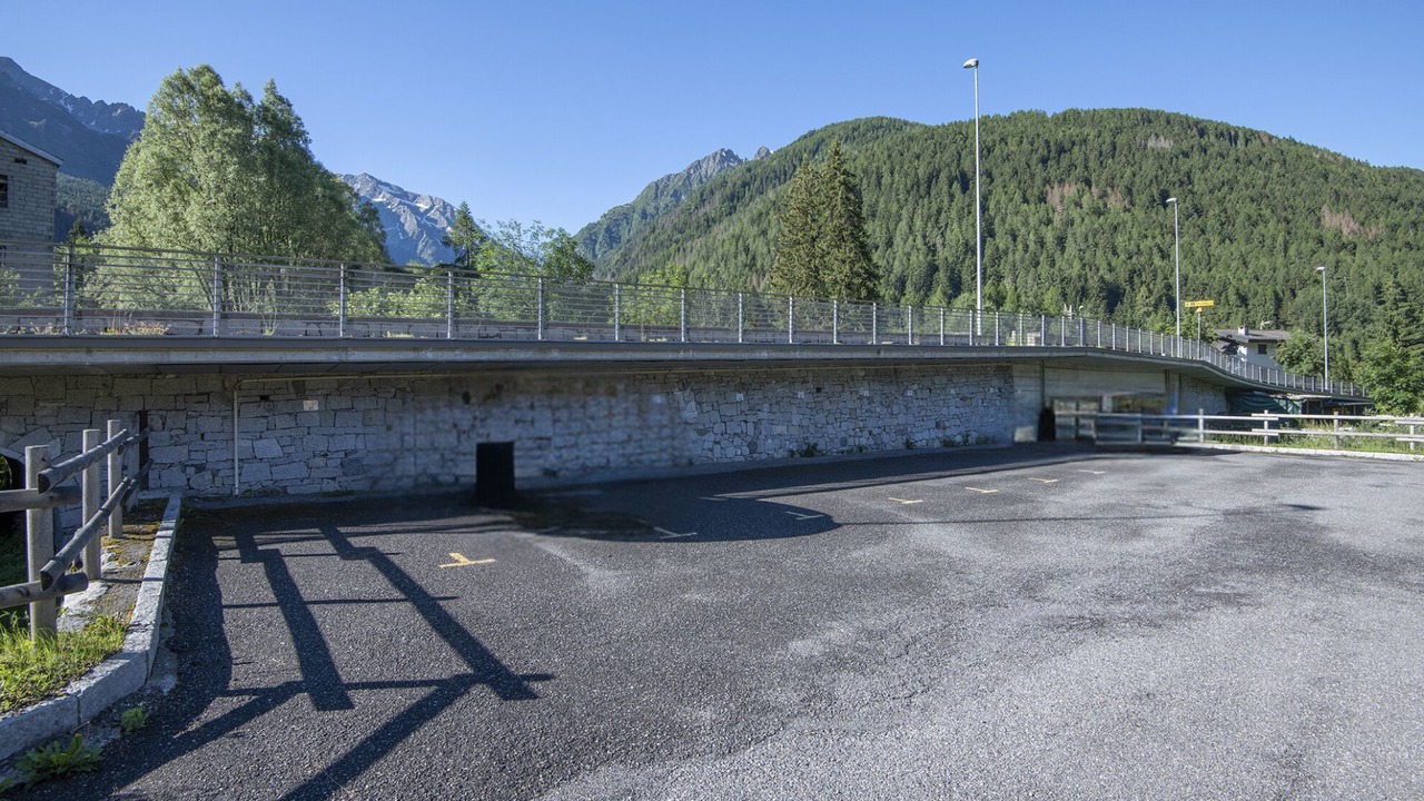 Photo of Outdoor in Temu