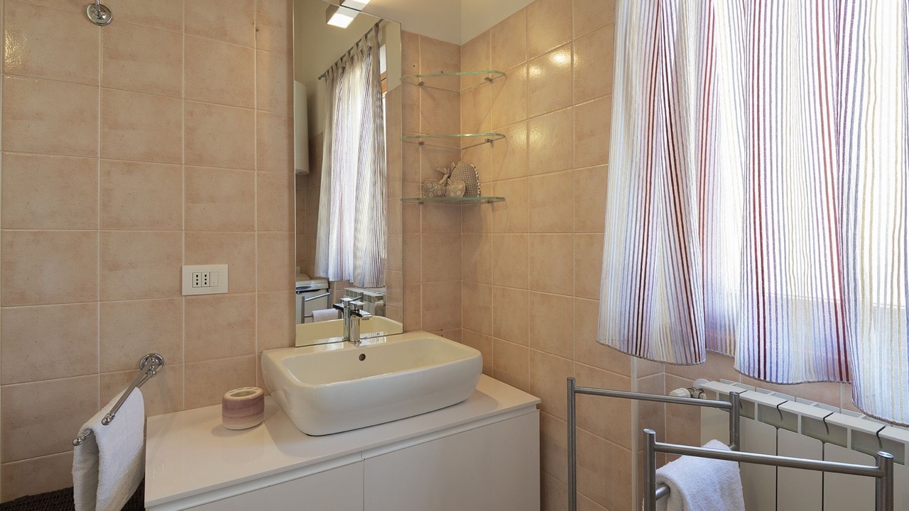 Photo of Bathroom in Vione