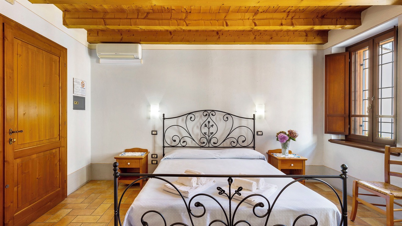 Photo of Bedroom in Monzambano
