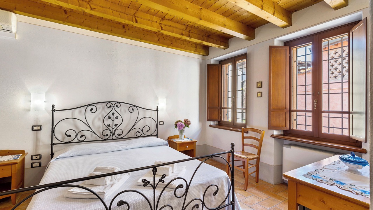 Photo of Bedroom in Monzambano