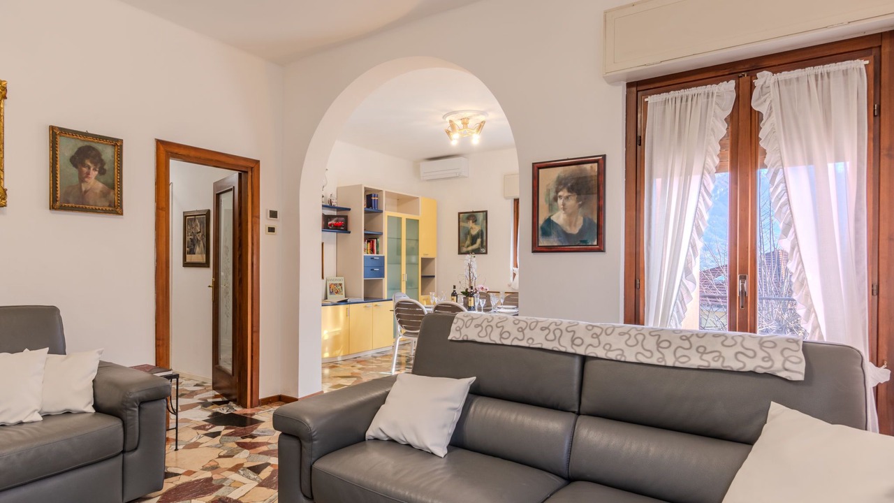 Photo of Livingroom in Bellagio
