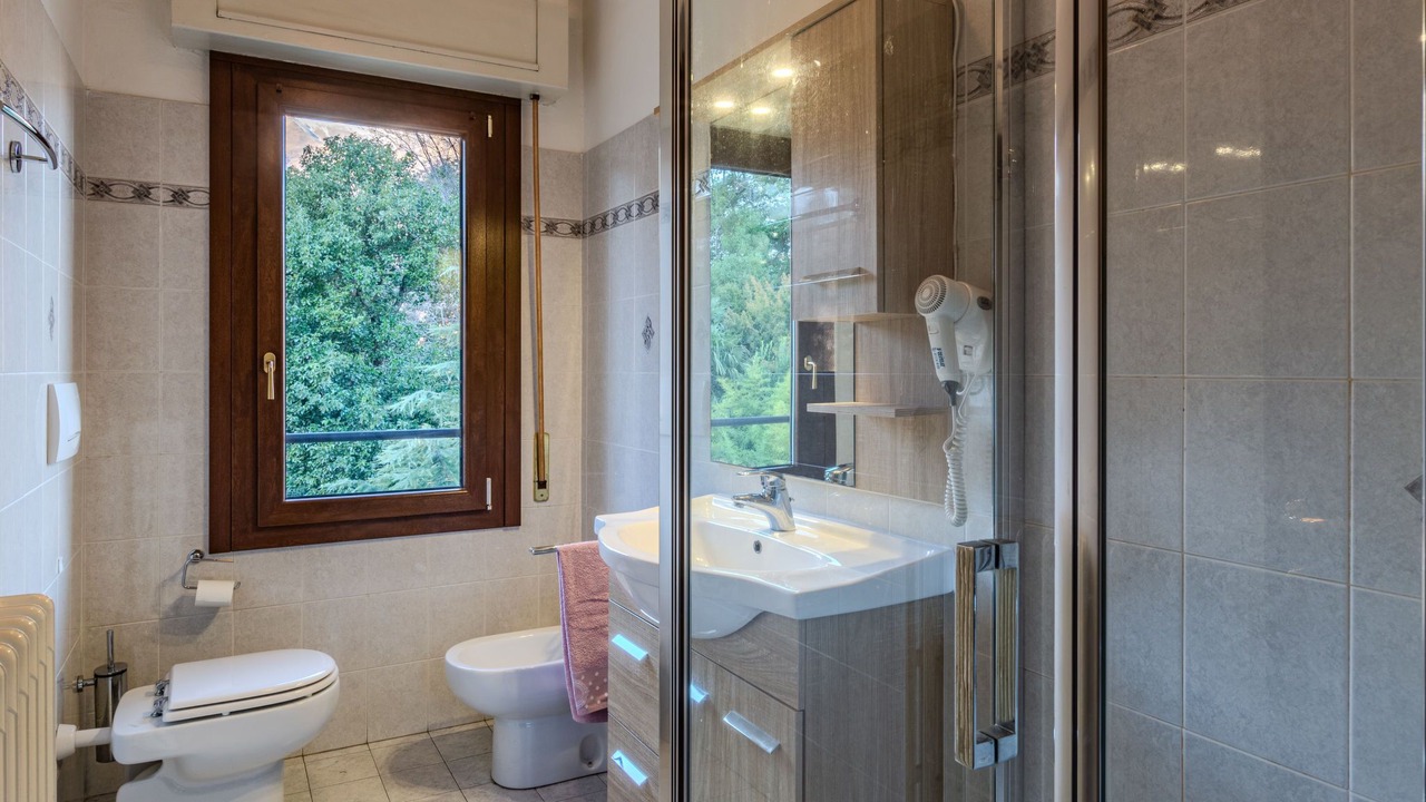 Photo of Bathroom in Dervio