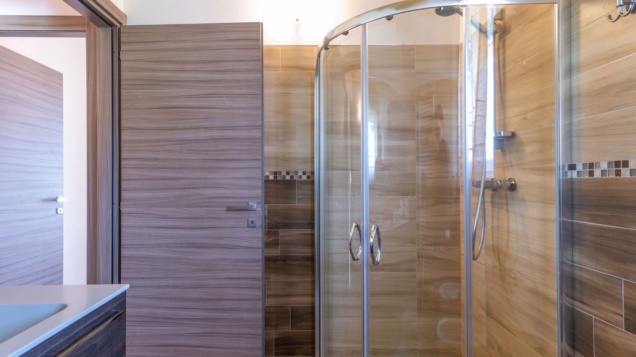 Photo of Bathroom in Colico Piano