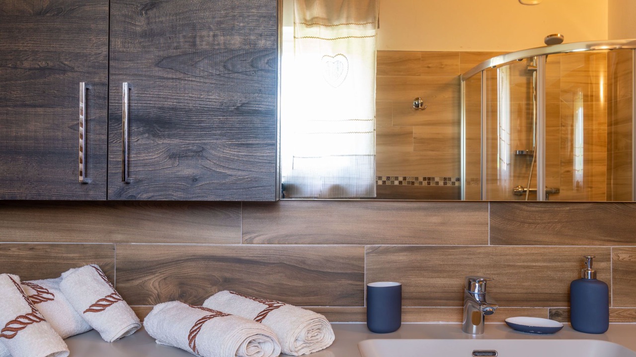 Photo of Bathroom in Colico Piano