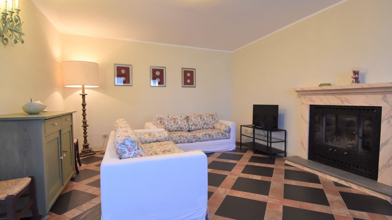 Photo of Livingroom in Castana