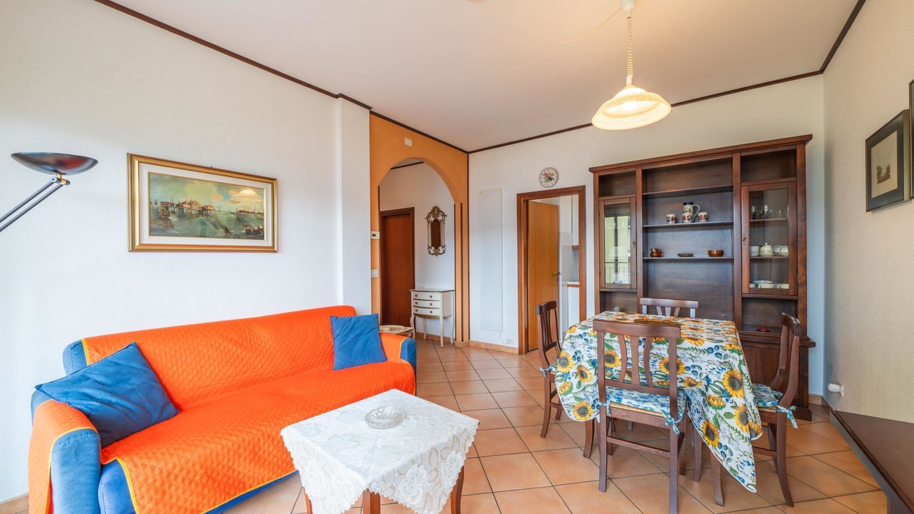 Photo of Livingroom in Euroville