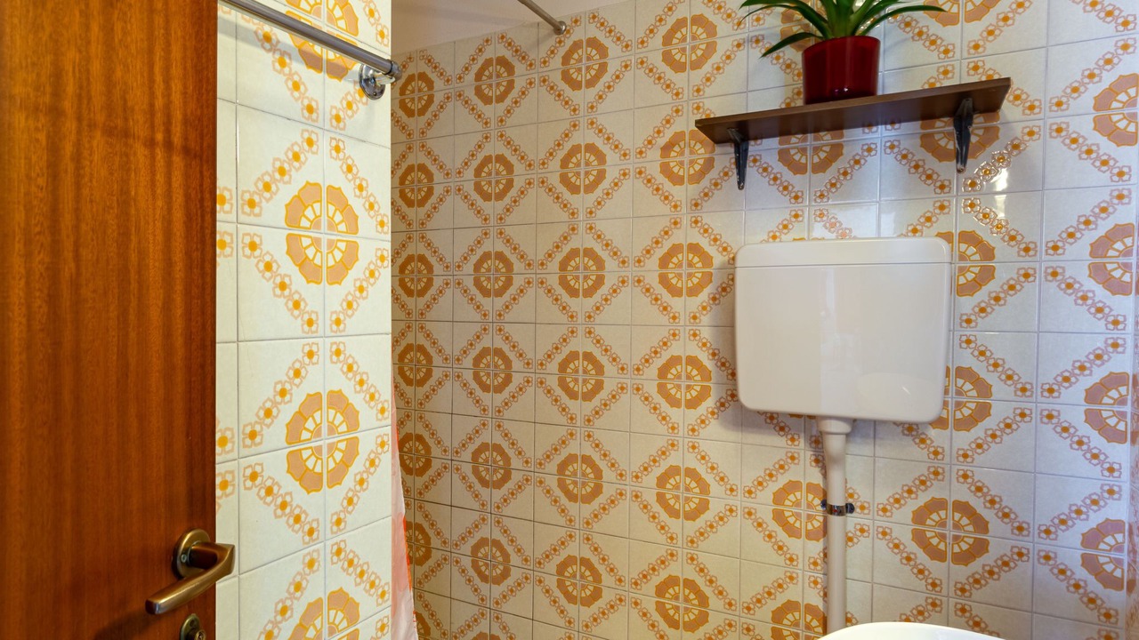Photo of Bathroom in Euroville