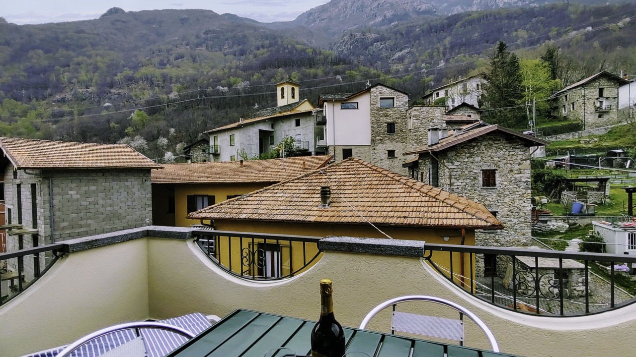 Photo of Others in Albonico