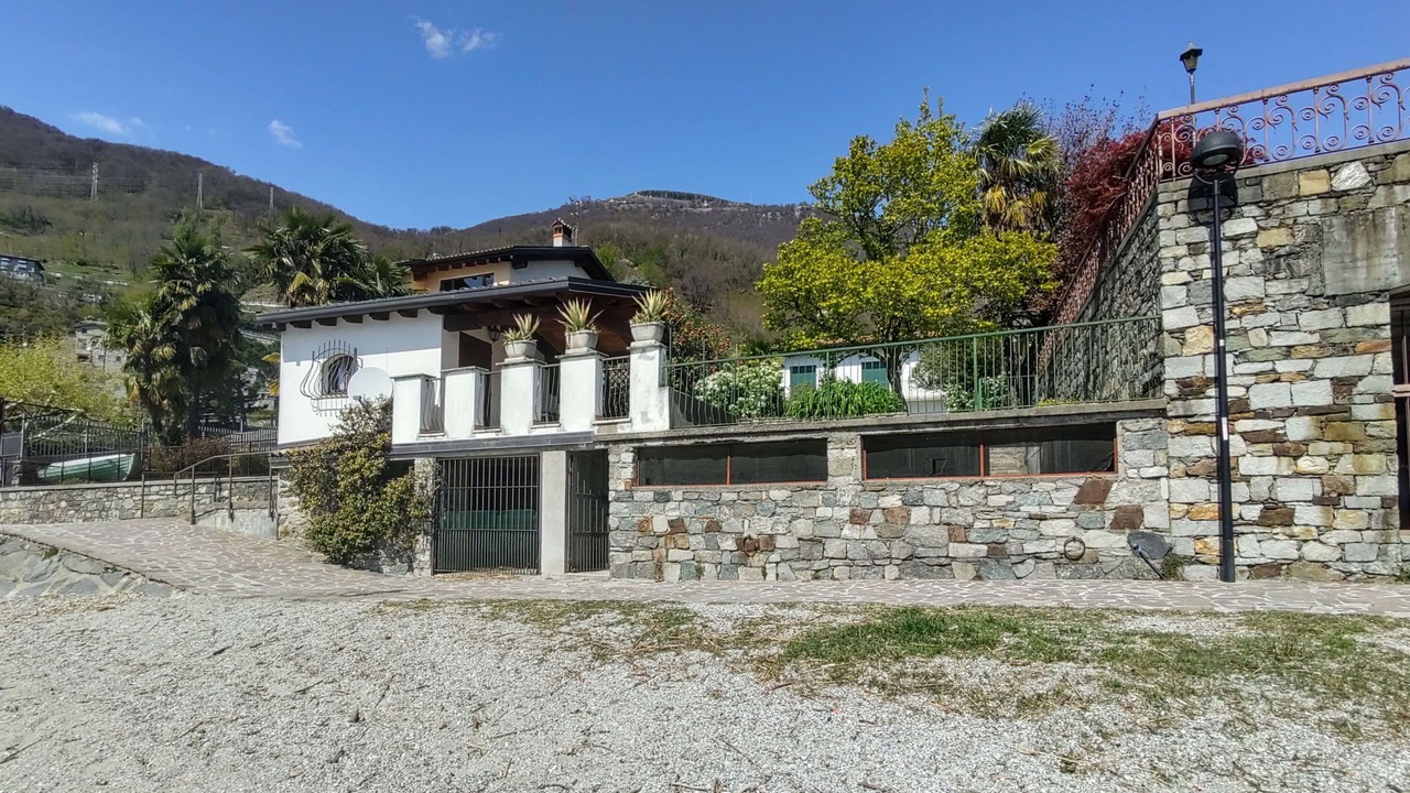 Photo of Others in Gera Lario