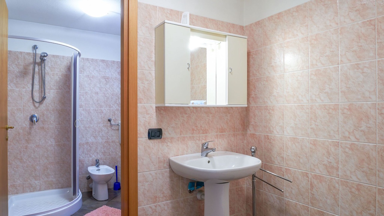 Photo of Bathroom in Colico Piano