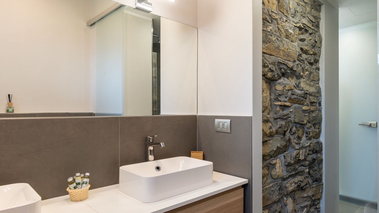 Photo of Bathroom in Perledo
