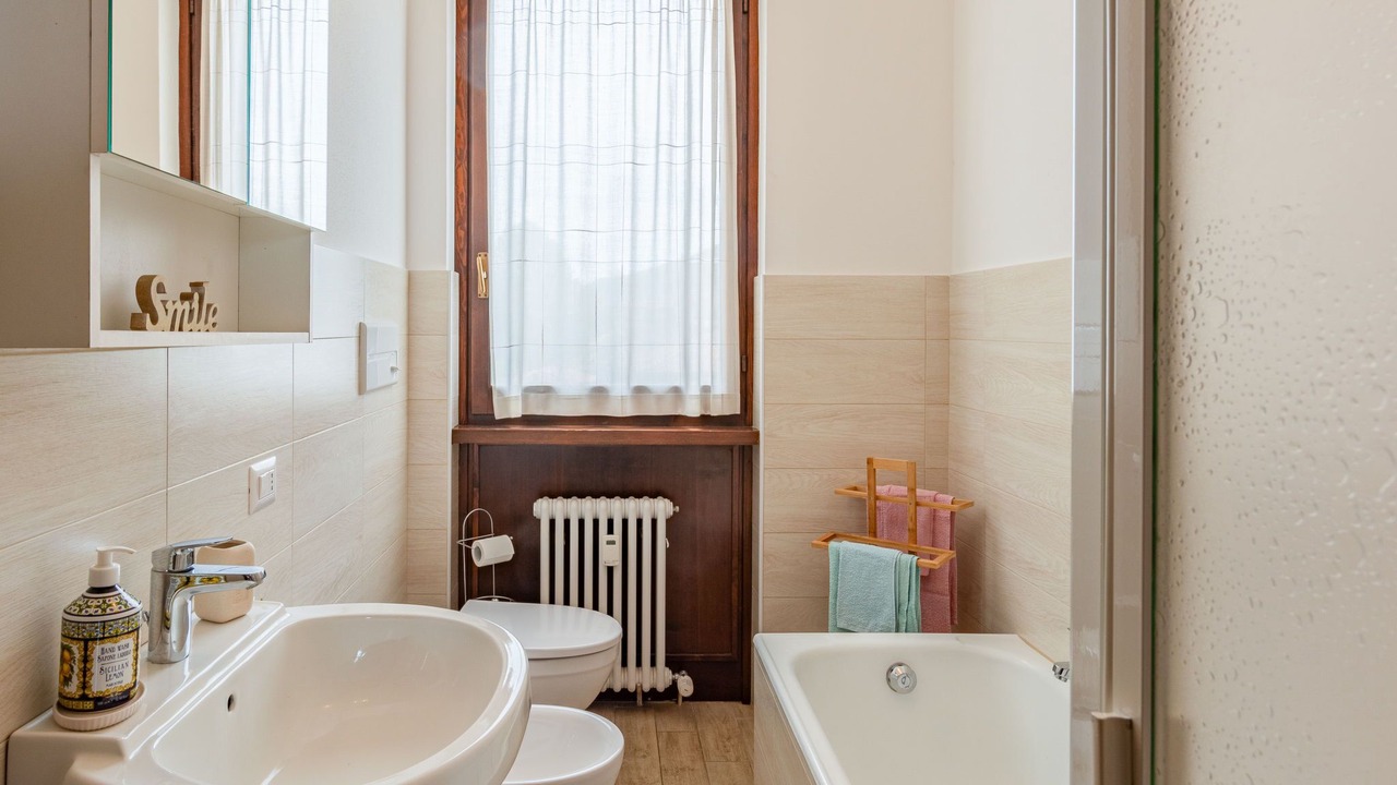 Photo of Bathroom in Laveno