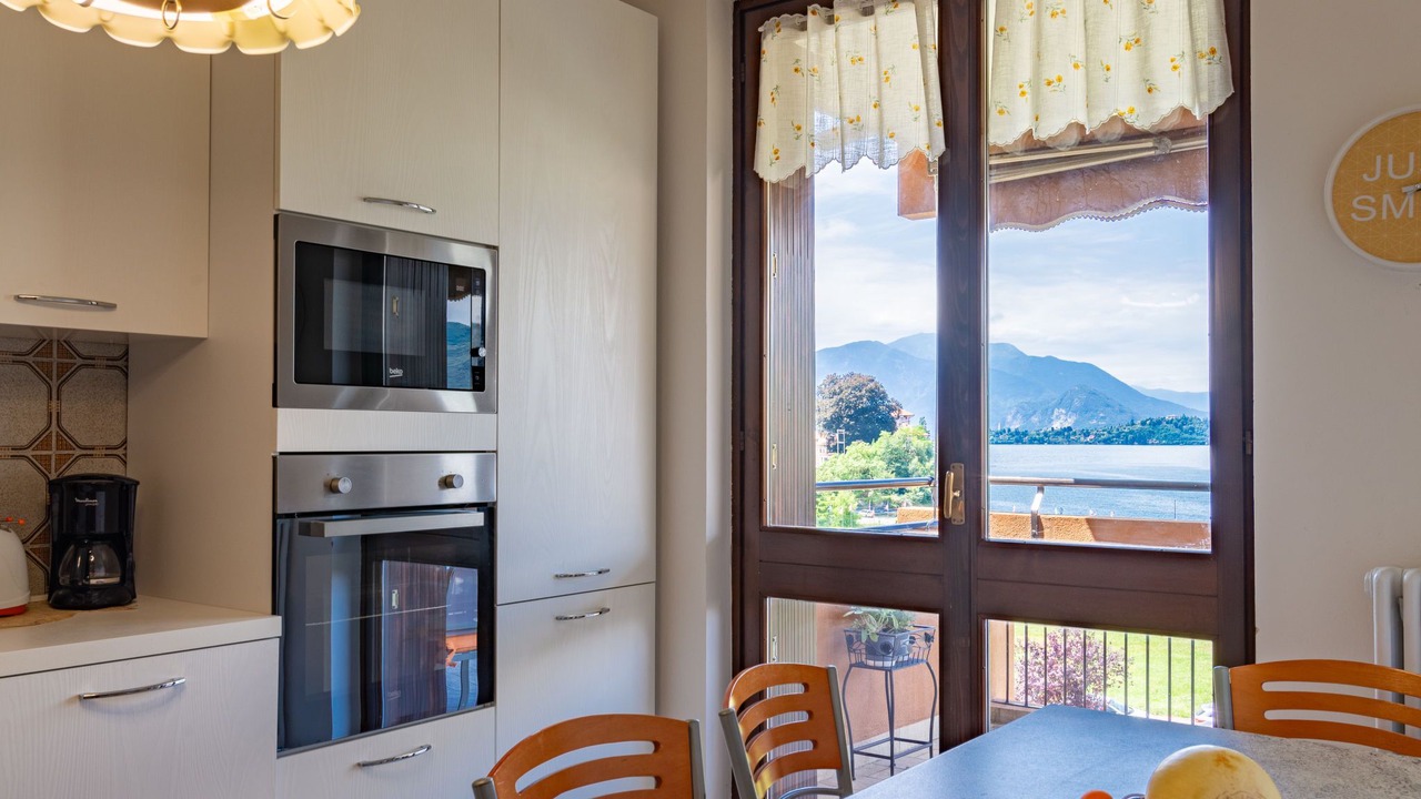 Photo of Bedroom in Laveno