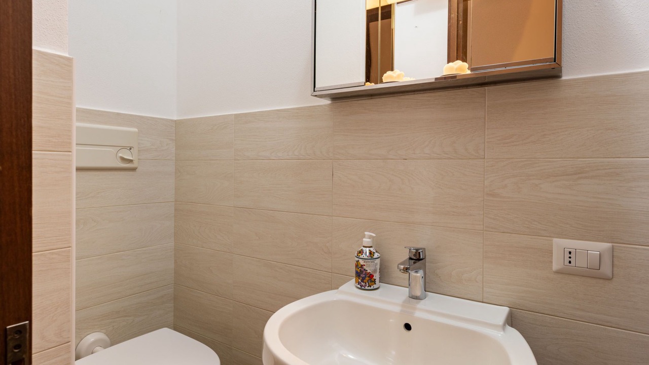 Photo of Bathroom in Laveno