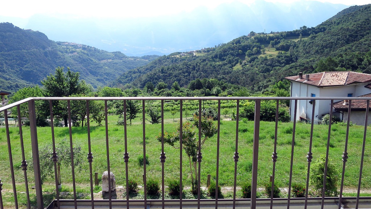 Photo of Others in Voiandes