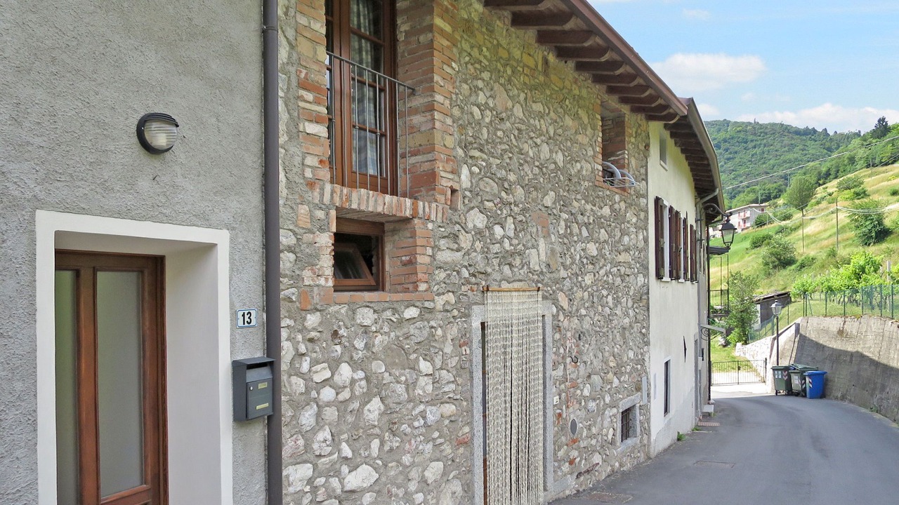Photo of Others in Voiandes