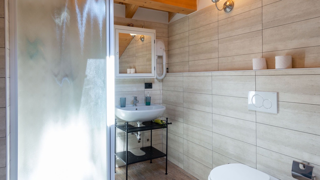 Photo of Bathroom in Regoledo