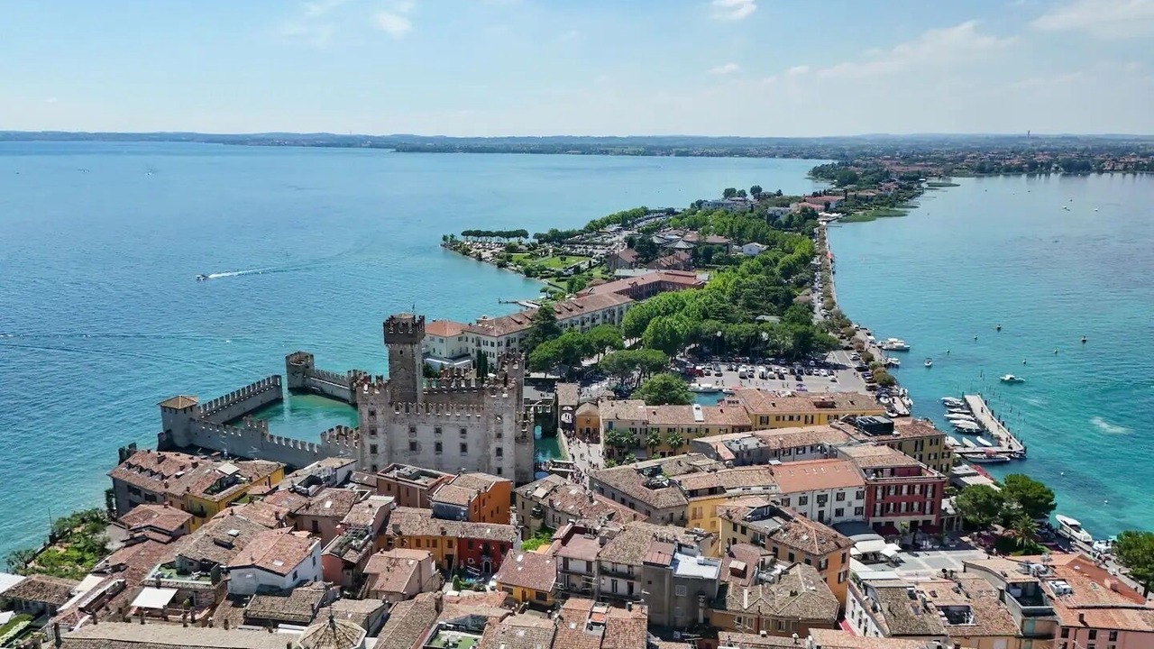 Photo of Outdoor in Sirmione Old Town