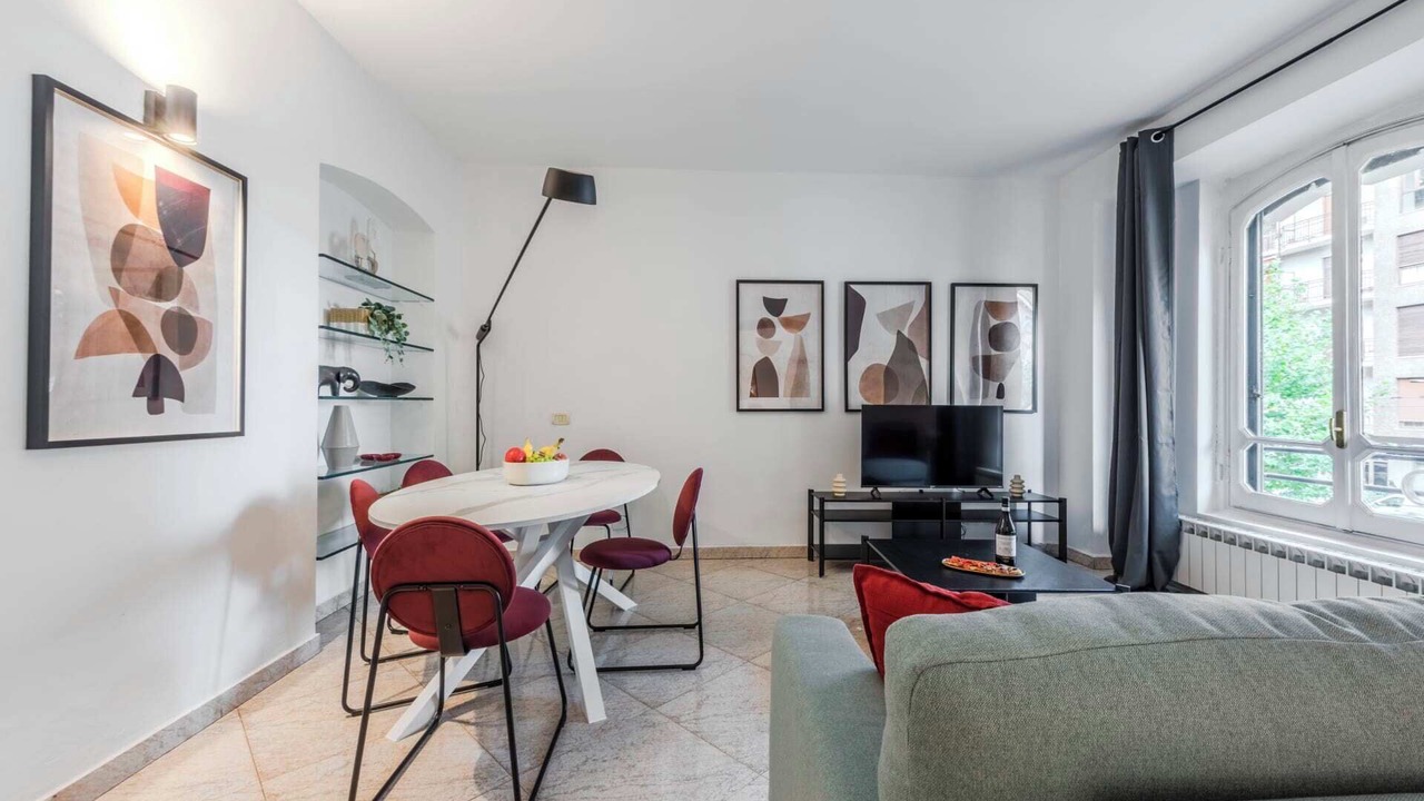 Photo of Livingroom in Tricolore