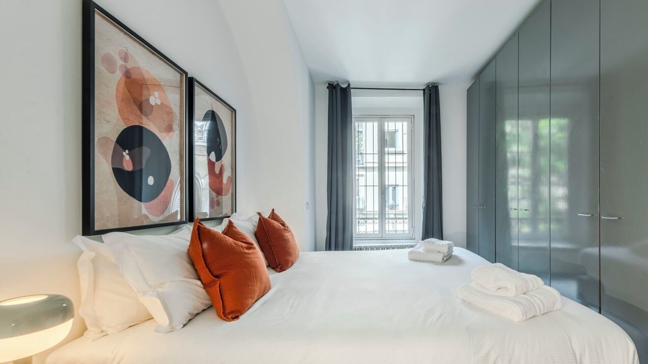 Photo of Bedroom in Tricolore