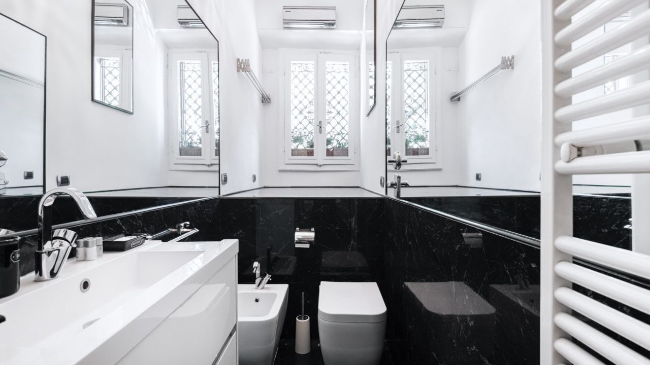 Photo of Bathroom in Washington