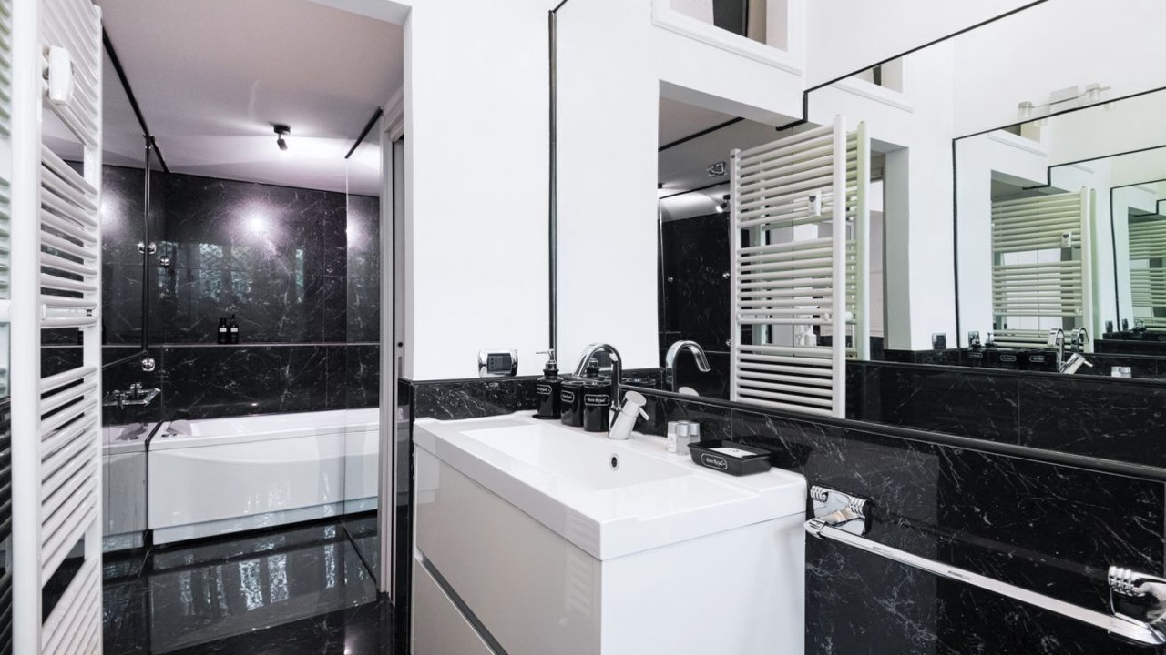 Photo of Bathroom in Washington