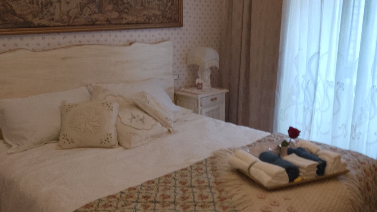 Photo of Bedroom in Sabbio Chiese