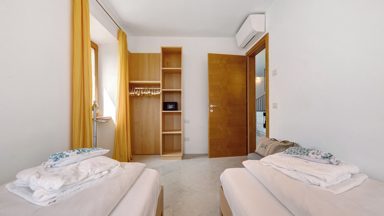 Photo of Bedroom in Limone sul Garda