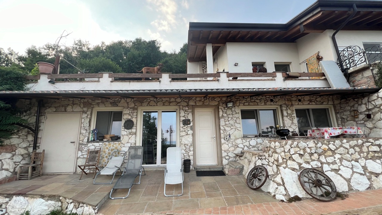 Photo of Outdoor in Roe Volciano