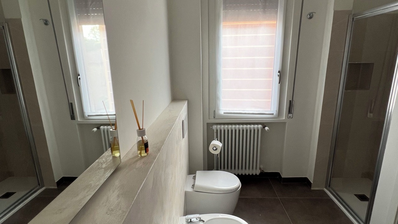 Photo of Bathroom in Mantua