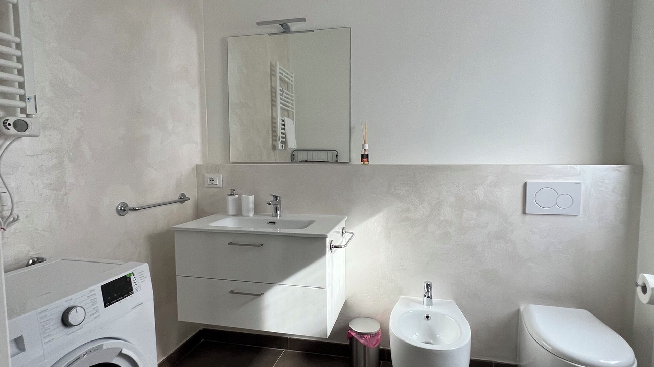 Photo of Bathroom in Mantua