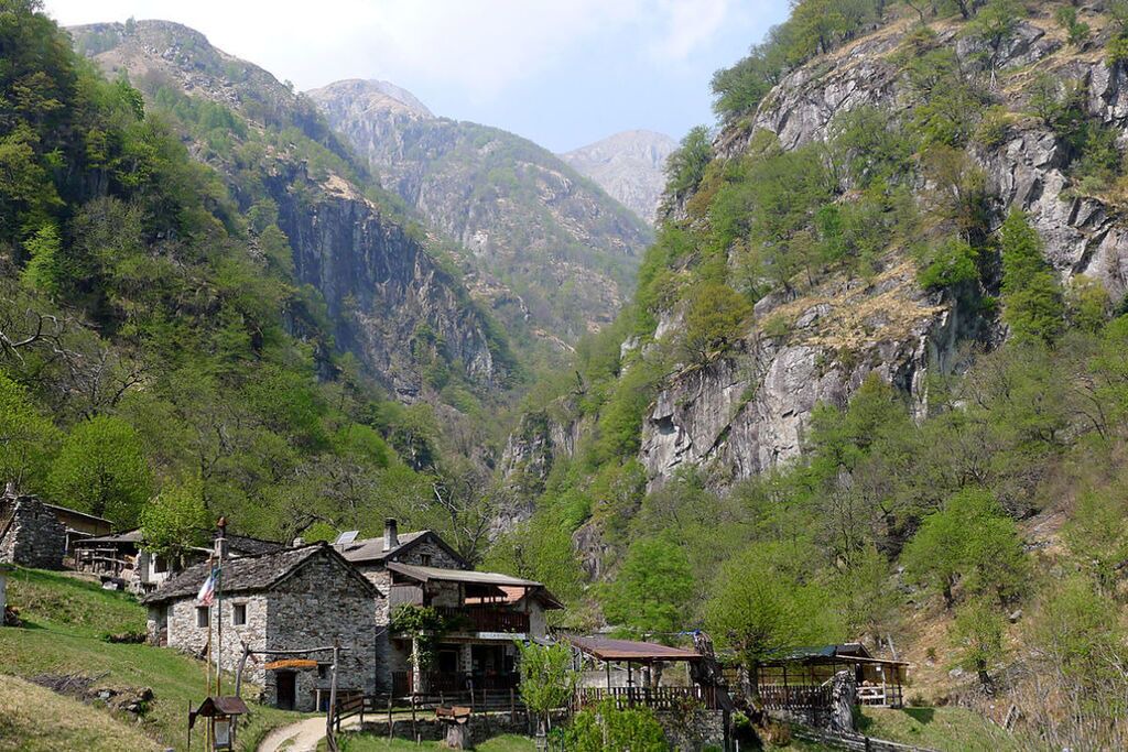 Photo of Outdoor in Livo