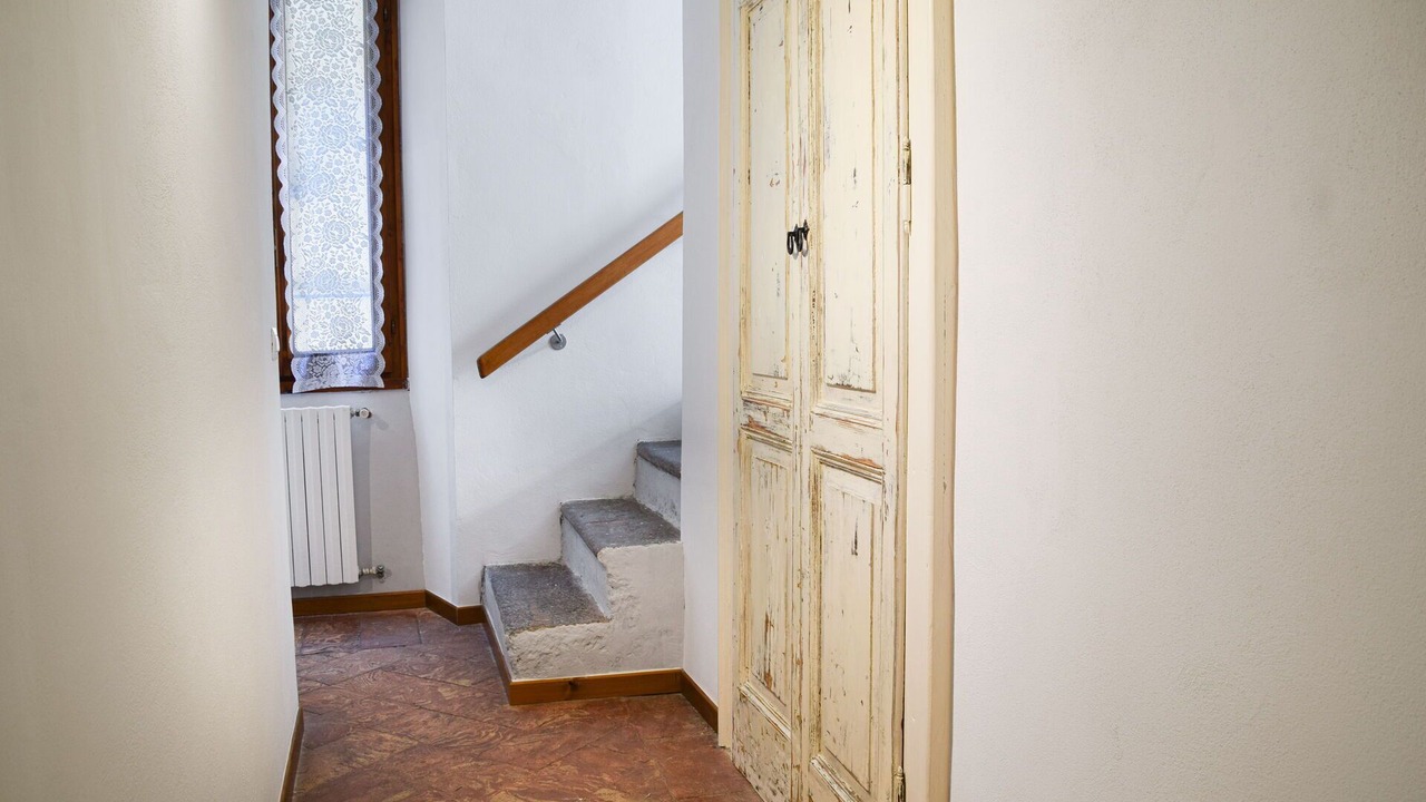 Photo of Bedroom in Dongo