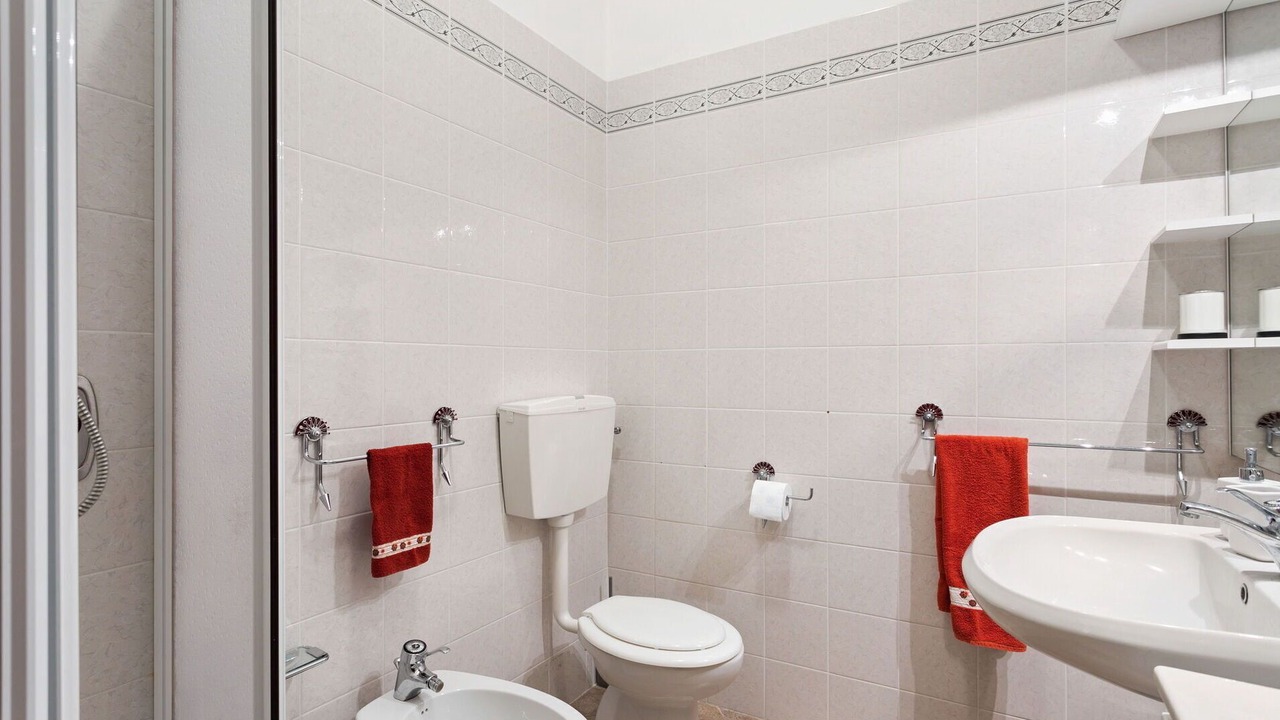 Photo of Bathroom in Claino Con Osteno