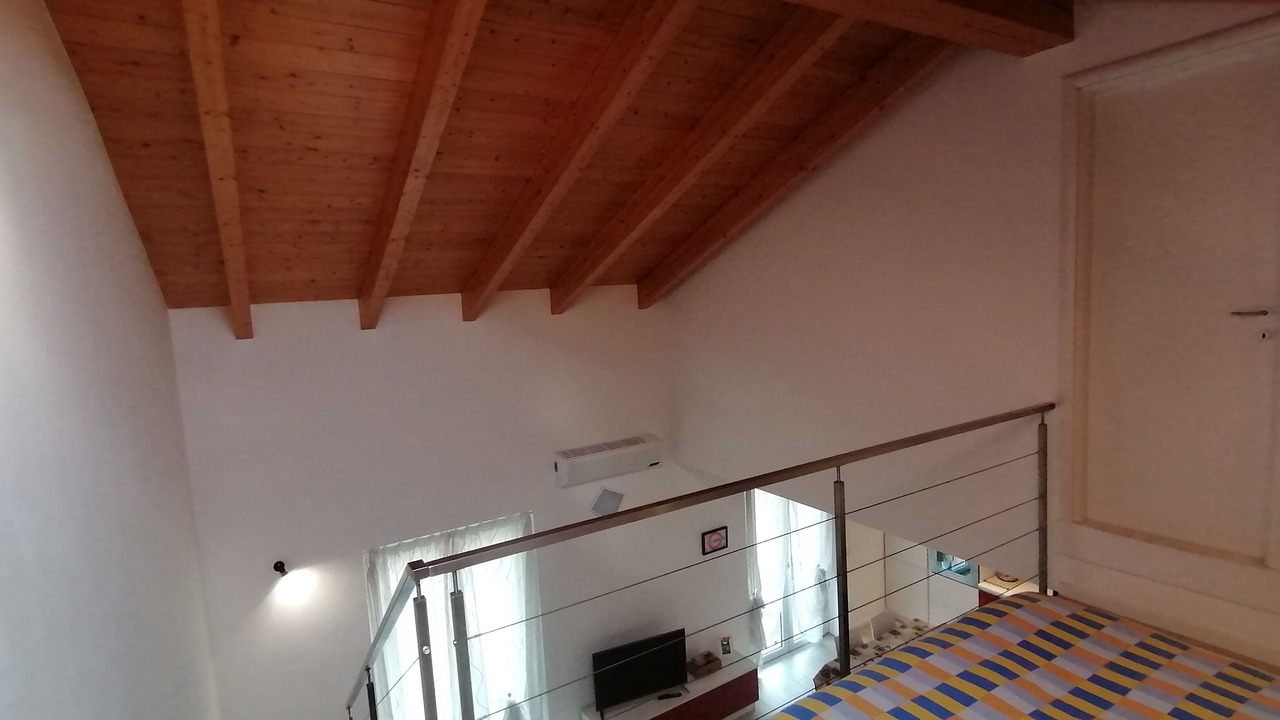 Photo of Bedroom in Mandello del Lario