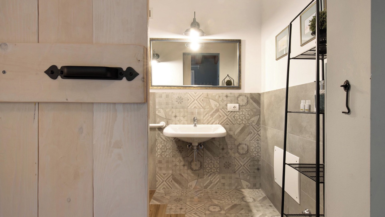 Photo of Bathroom in Argegno