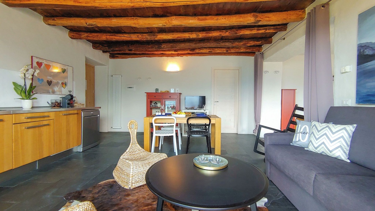 Photo of Livingroom in Calozzo