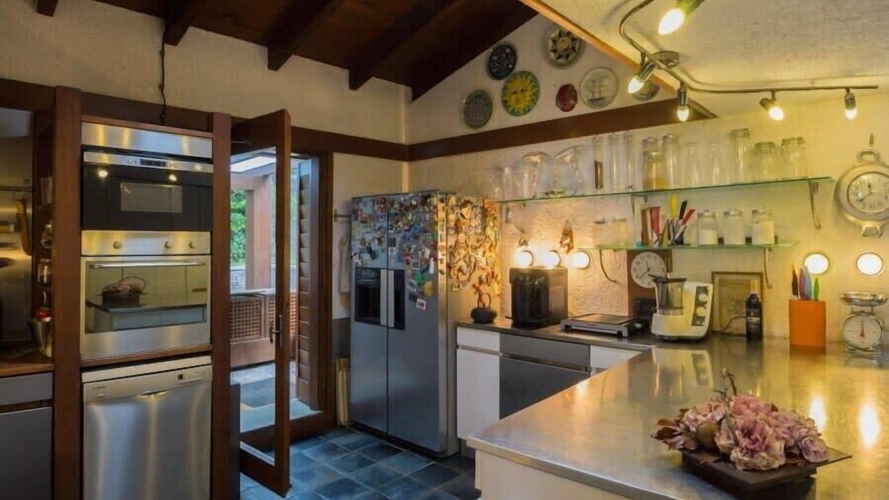 Photo of Kitchen in Ispra