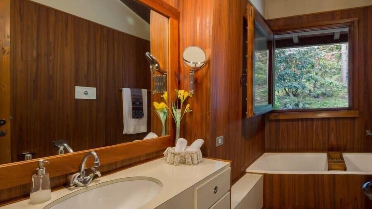 Photo of Bathroom in Ispra