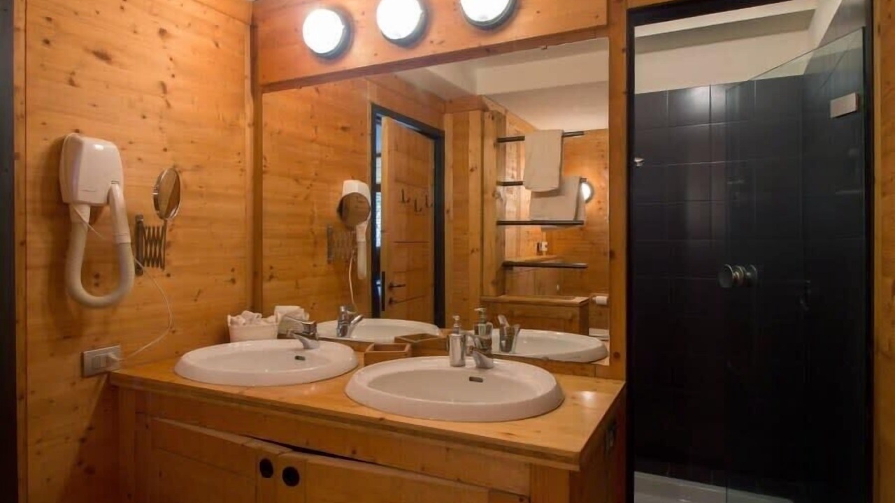Photo of Bathroom in Ispra