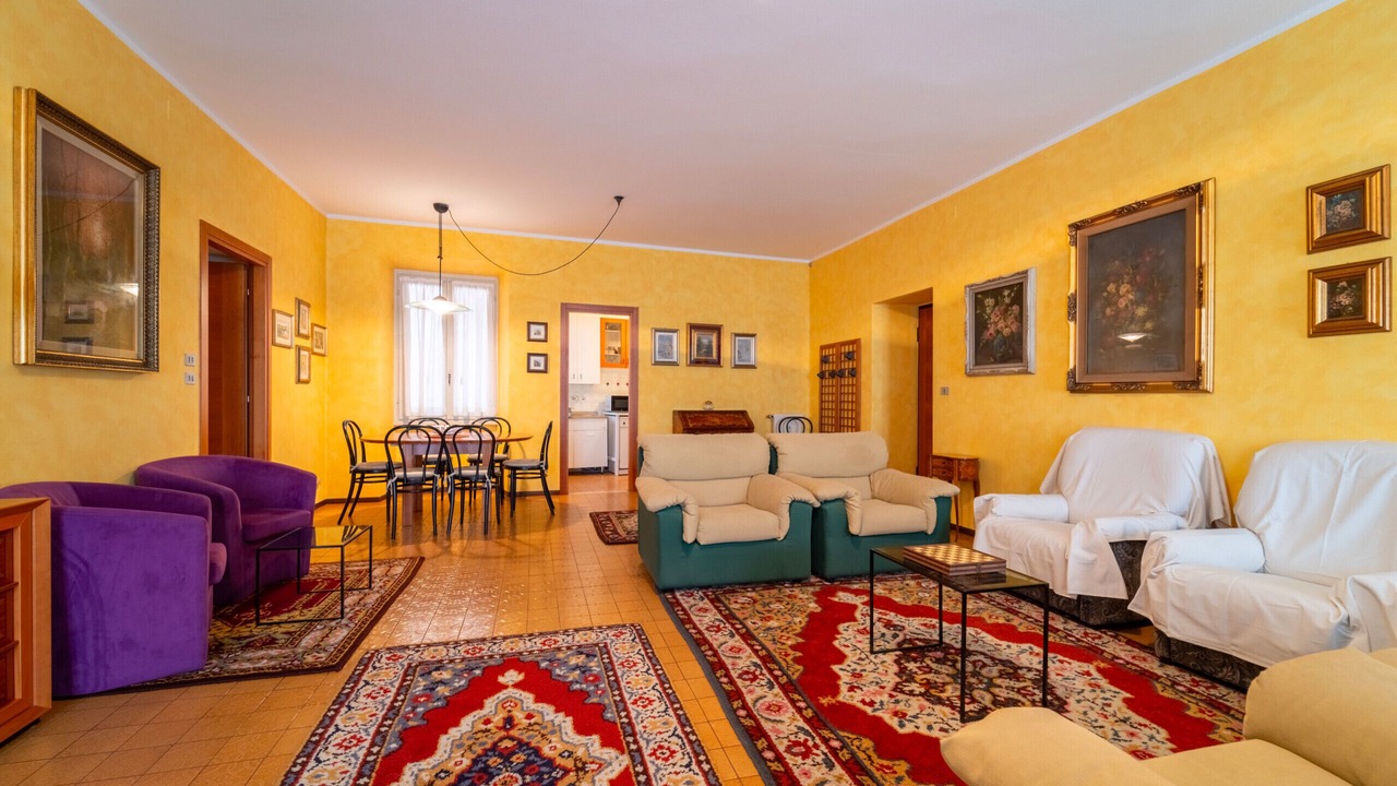 Photo of Livingroom in Dongo