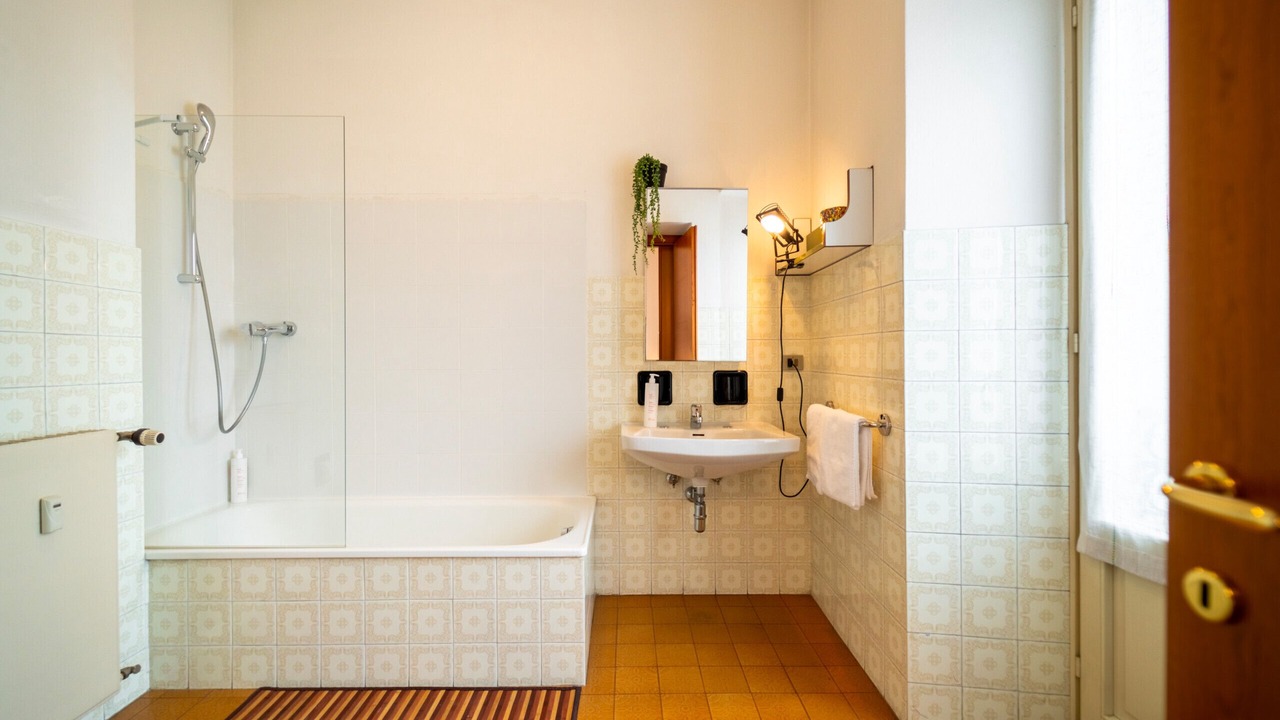 Photo of Bathroom in Dongo