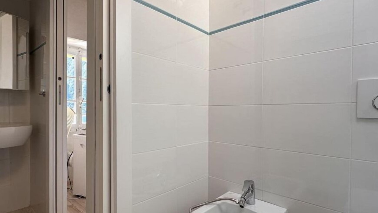 Photo of Bathroom in Colonno