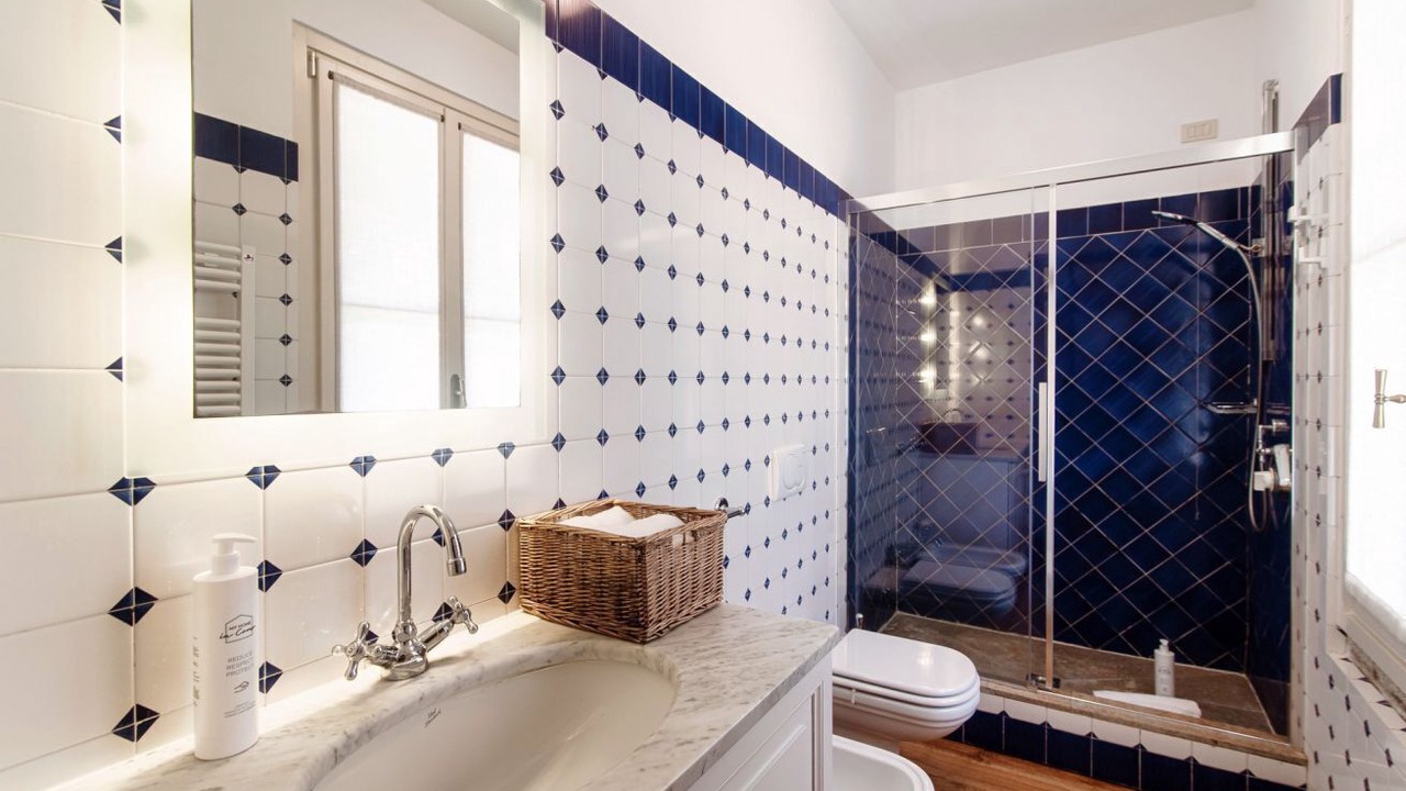 Photo of Bathroom in Laglio