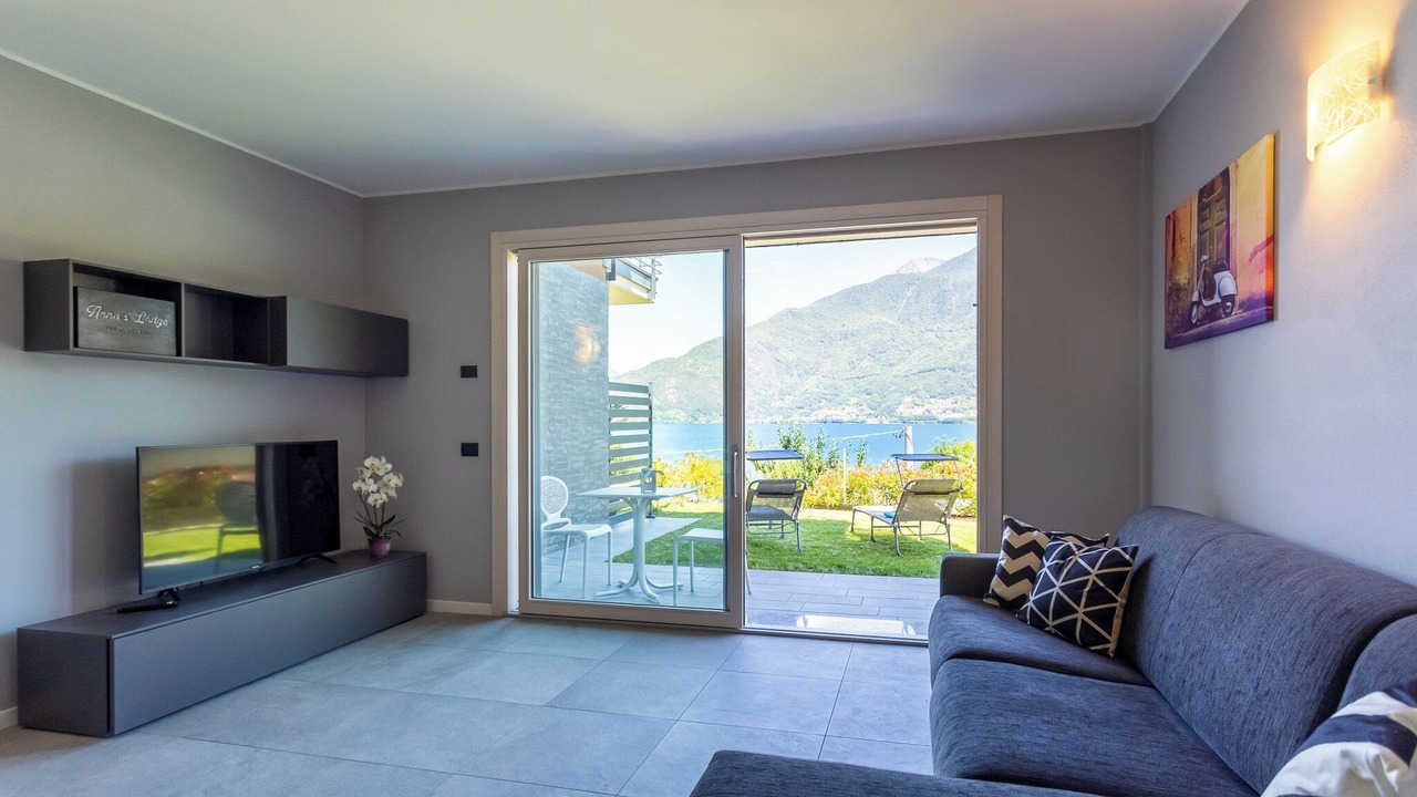 Photo of Livingroom in Calozzo
