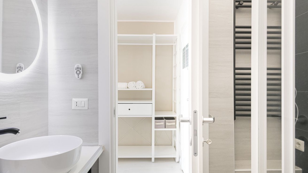 Photo of Bathroom in Central Station