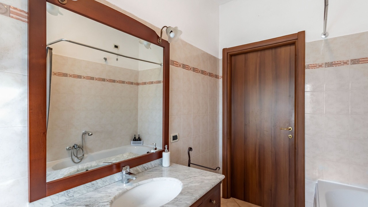 Photo of Bathroom in Travaco Siccomario