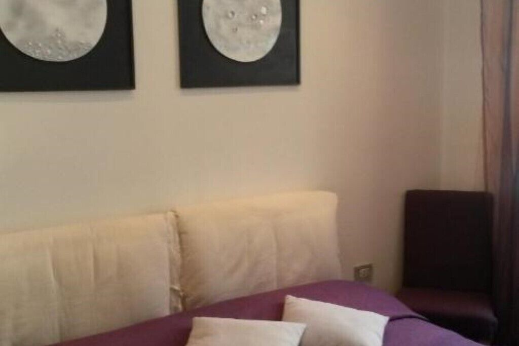 Photo of Bedroom in Chinatown