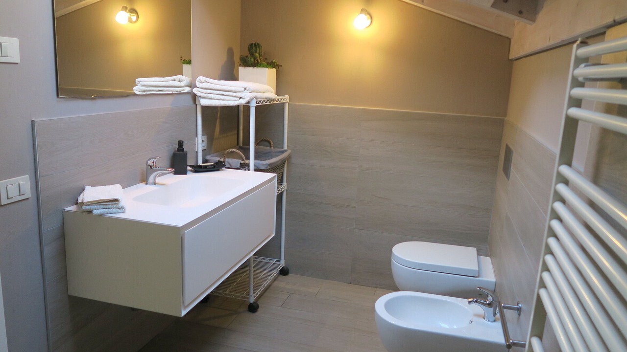 Photo of Bathroom in Erba